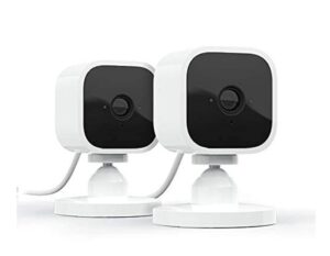 Compact indoor plug-in smart security camera